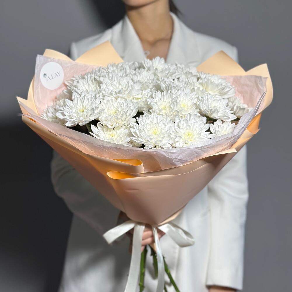 https://content2.flowwow-images.com/data/flowers/1000x1000/13/1698403714_91714613.jpg